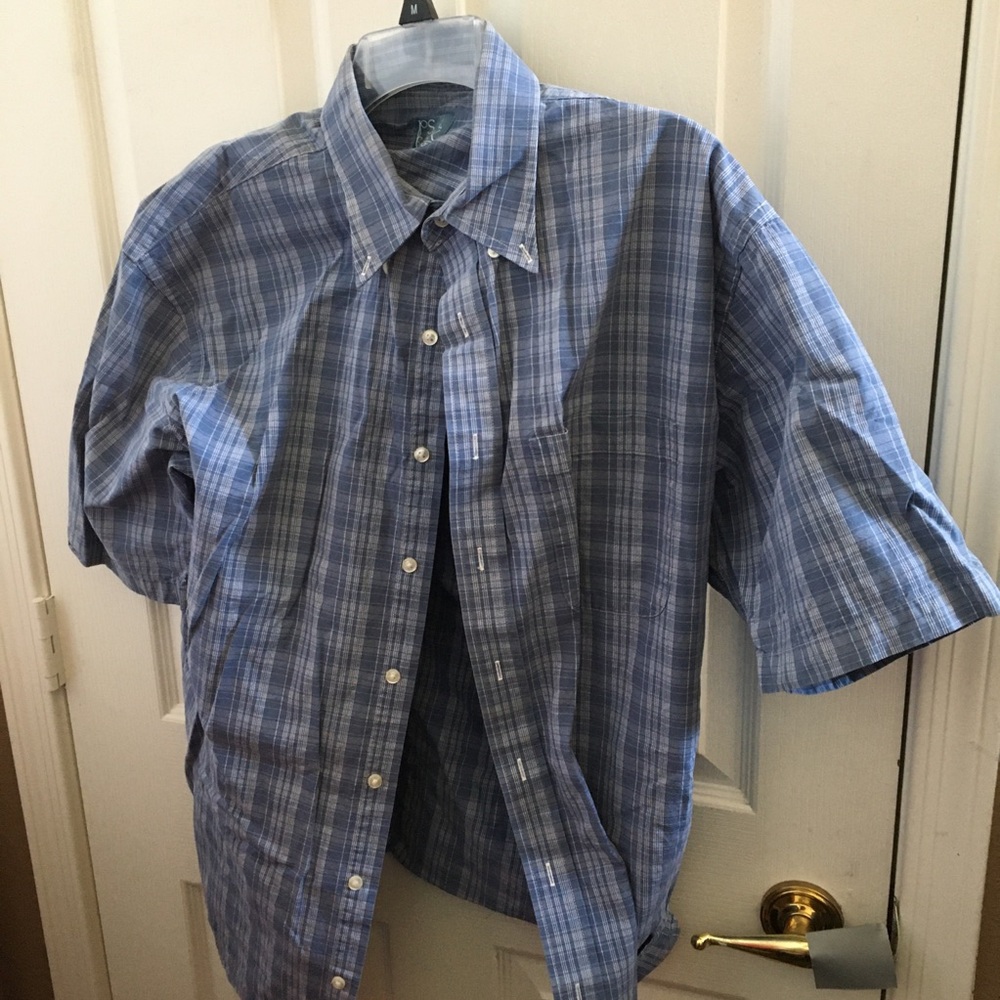 FINAL MARKDOWN Men’s Joseph a bank shirt large